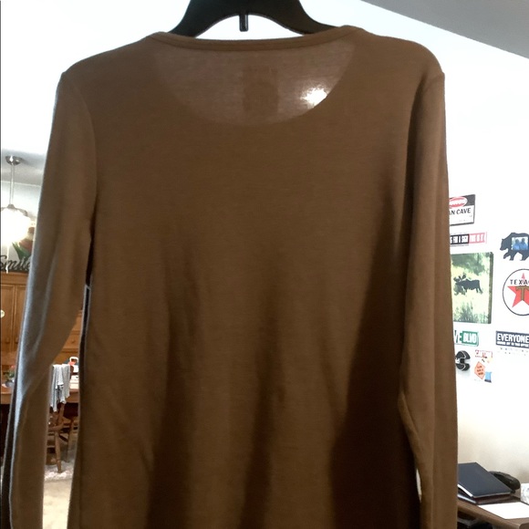 ❤️3 for $20❤️ St John’s Bay brown, long sleeve shirt. - Picture 2 of 3